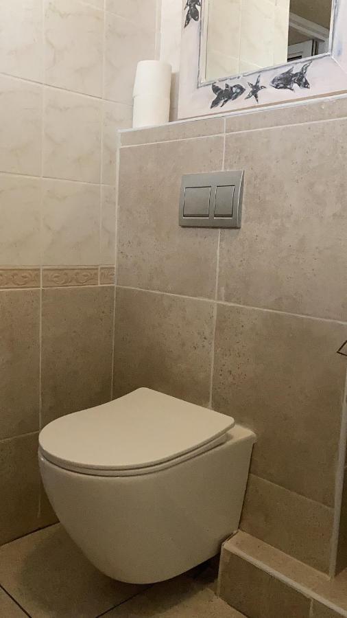 Brown Jug Guest House Hermanus Dış mekan fotoğraf