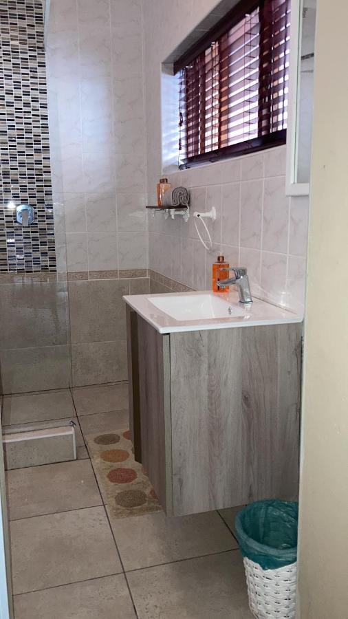 Brown Jug Guest House Hermanus Dış mekan fotoğraf