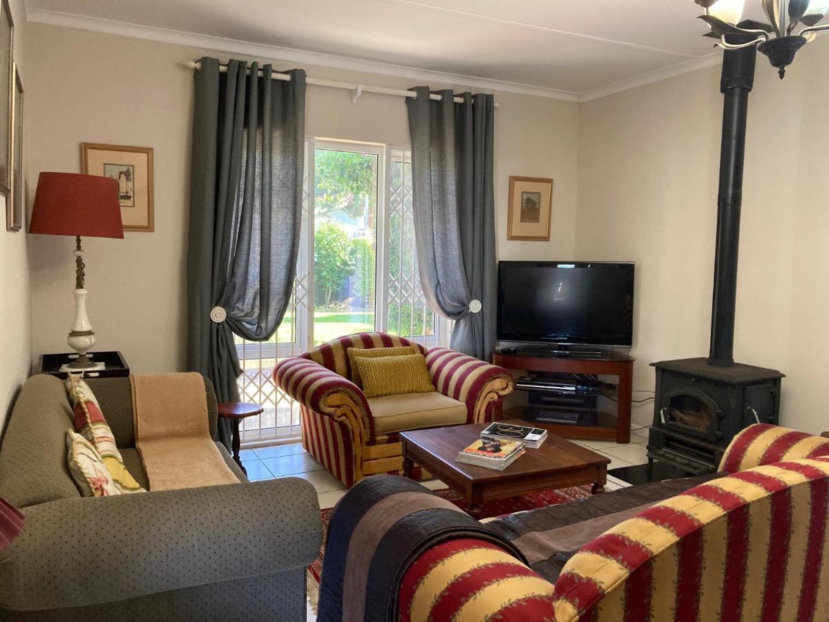 Brown Jug Guest House Hermanus Dış mekan fotoğraf