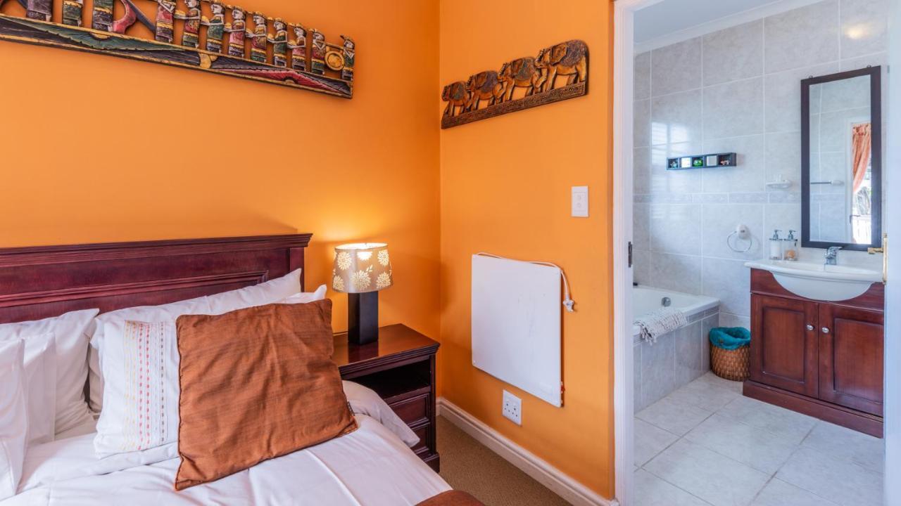 Brown Jug Guest House Hermanus Dış mekan fotoğraf