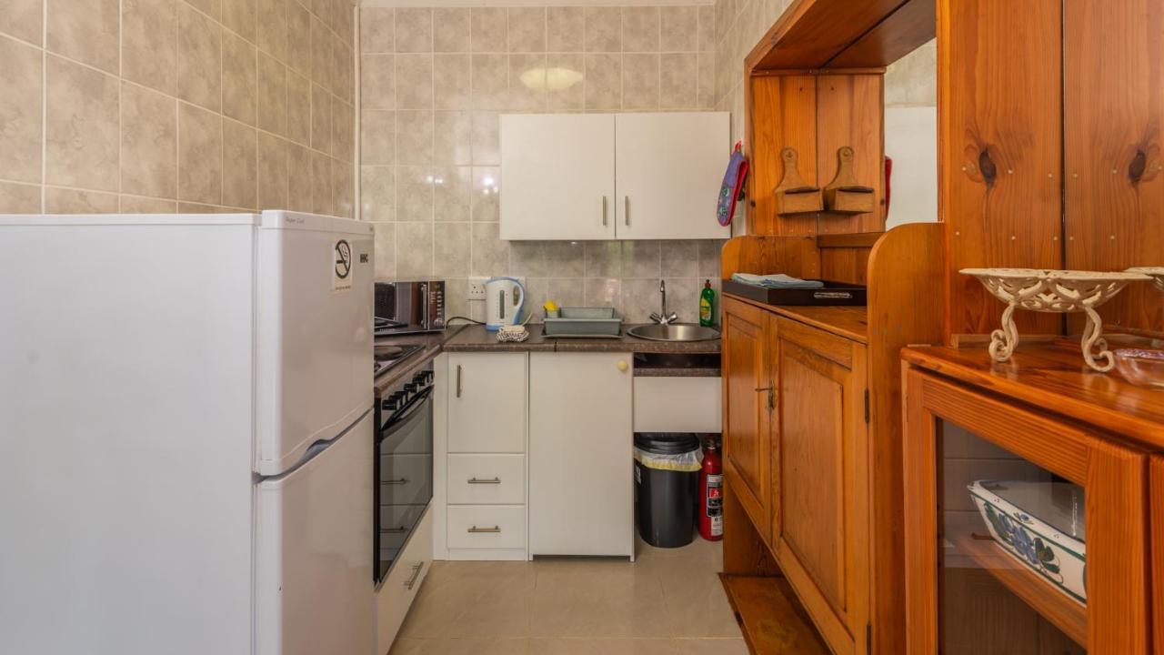 Brown Jug Guest House Hermanus Dış mekan fotoğraf
