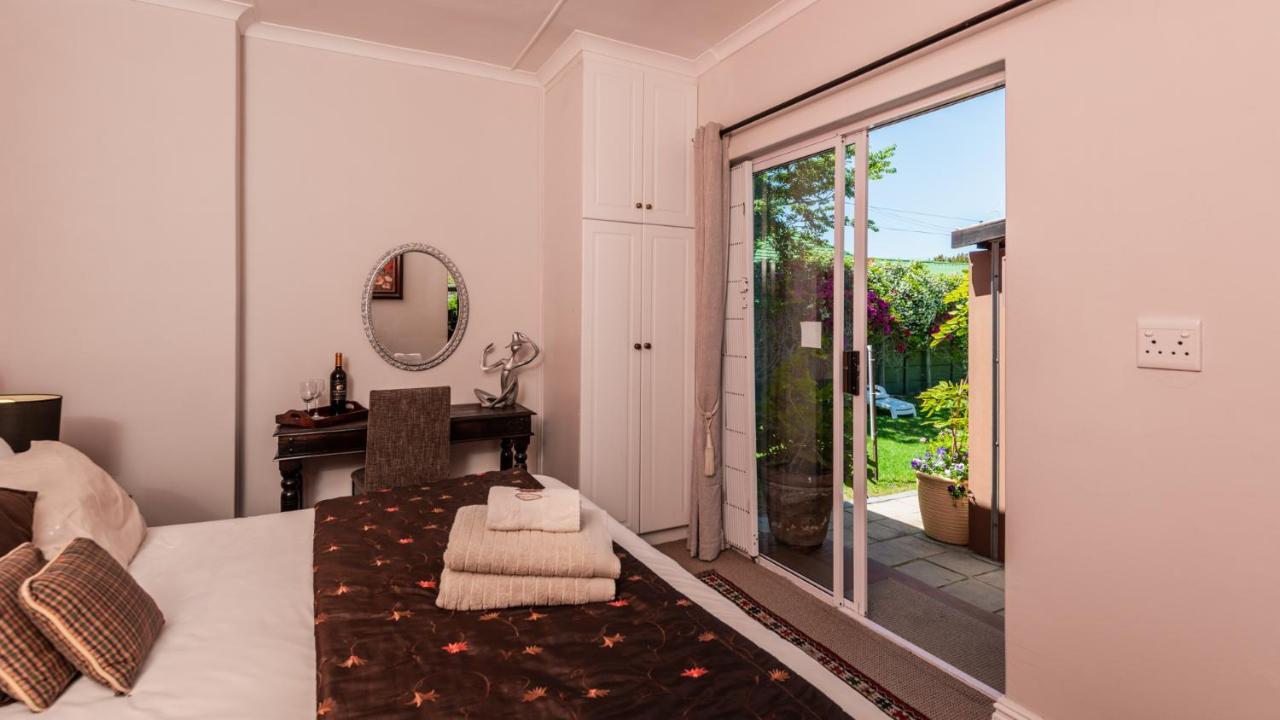 Brown Jug Guest House Hermanus Dış mekan fotoğraf