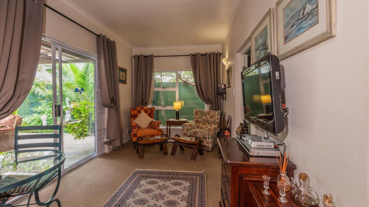 Brown Jug Guest House Hermanus Dış mekan fotoğraf